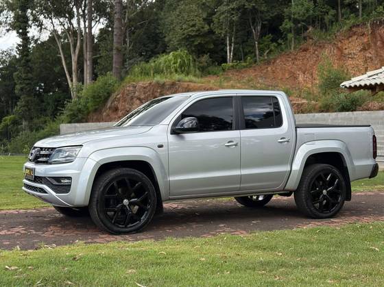 VOLKSWAGEN AMAROK 3.0 V6 TDI DIESEL HIGHLINE CD 4MOTION AUTOMÁTICO